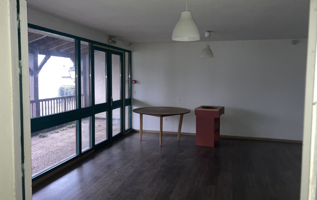 Annonces BAYONNE : Appartement | BAYONNE (64100) | 85 m2 | 58 500 € 